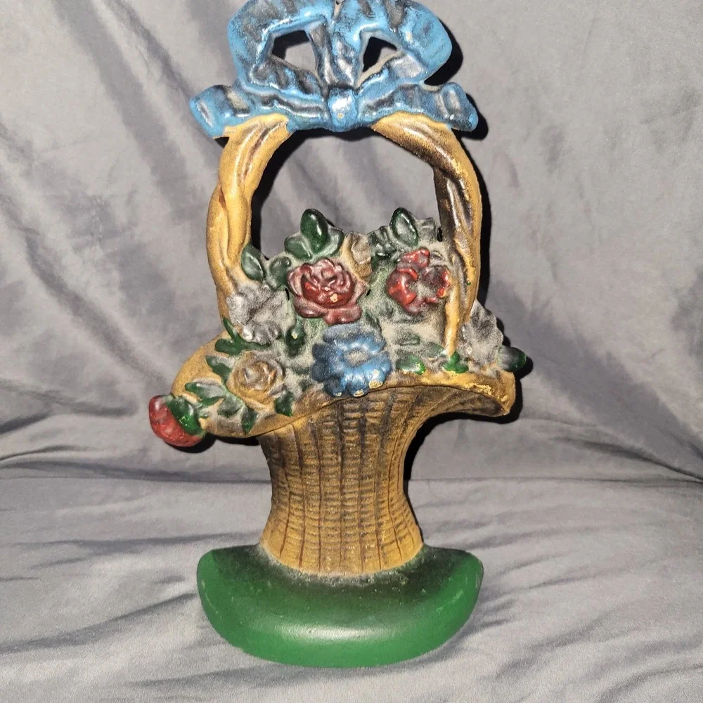Antique Cast Iron Hubley Woven Wicker  Design Flower Basket Door Stop